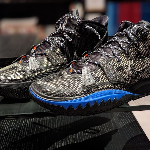 NEW: Nike Kyrie 7 Black Blue Size 13 - Picture 1 of 8